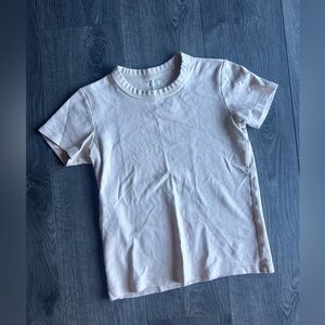UNIQLO peach waist length tshirt XS